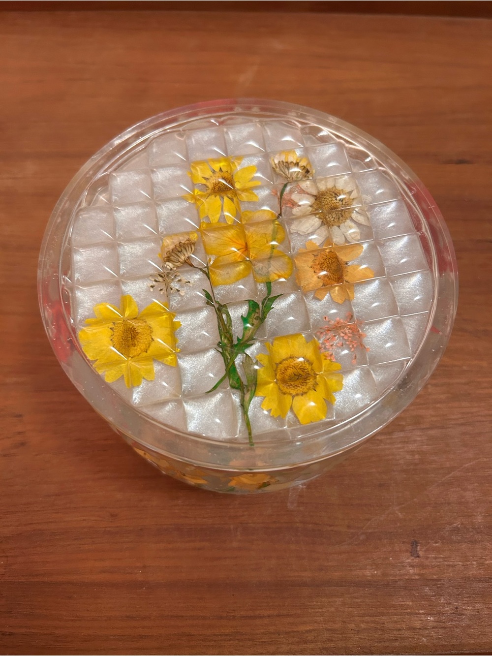 EUC Cottagecore Resin Trinket Box with Dried Flowers & Autumn Leaves - Naturecor